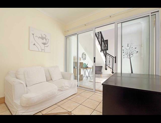10 BEDROOM HOUSE TO LET IN CLAREMONT UPPER